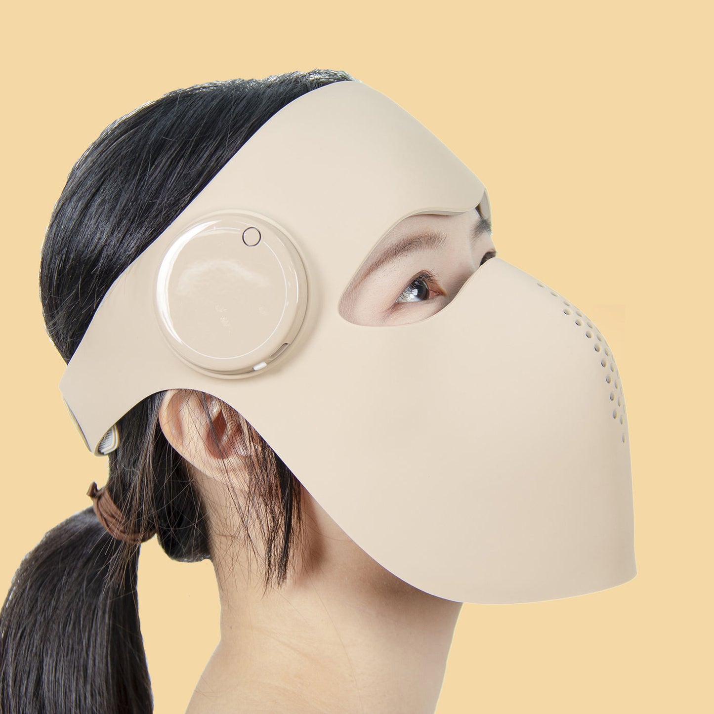 The Red Light Therapy Anti-Ageing Face Mask